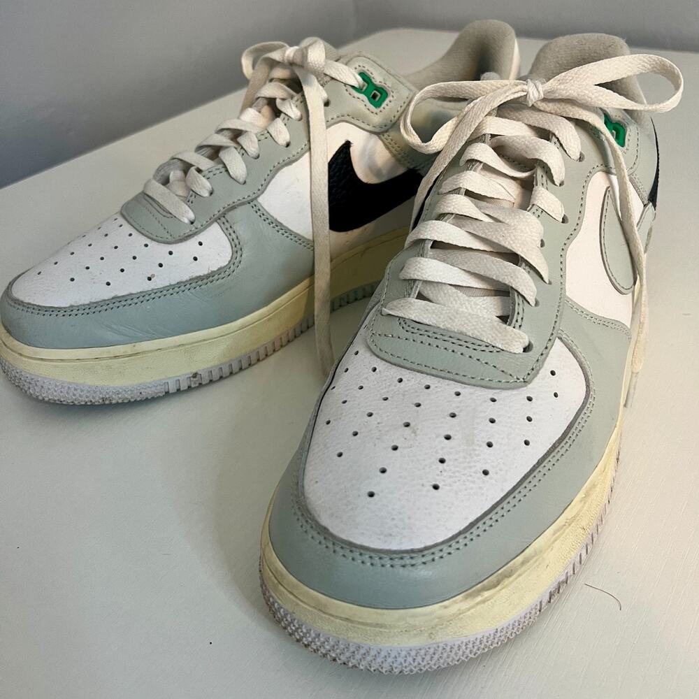 Nike Air Force 1 Low '07 LV8 DZ2522-001 Sneaker Men 13 Split Light Silver Shoes